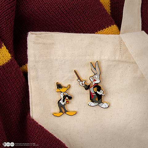 Set de 2 pin’s Bugs and Daffy à Poudlard - Looney Tunes - WB 100th