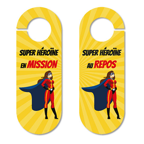 Accroche-portes geek - Super Héroïne en mission - au repos - Baby Geek
