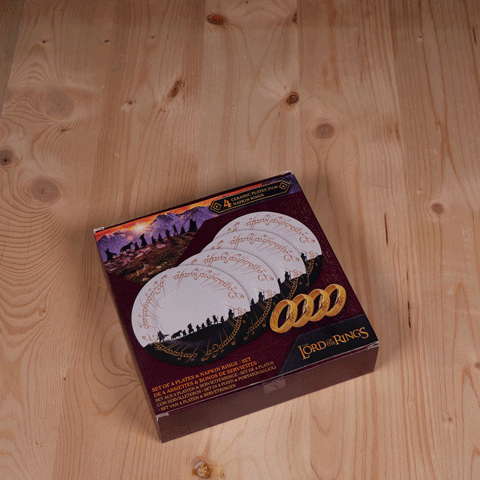 Lot de 4 assiettes et 4 anneaux ronds de serviettes - Seigneur des Anneaux